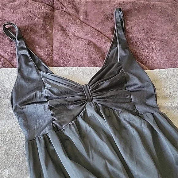 Vintage Olga Nightgown in Black XL